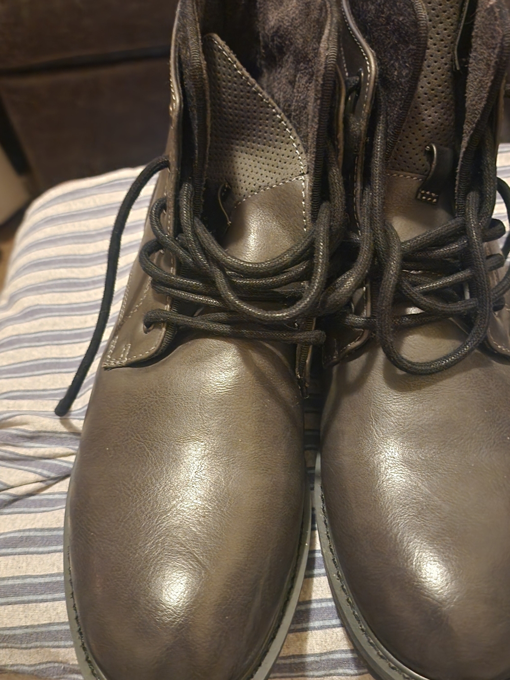 Unlisted Men's Gray  Lace-Up Casual Boots Size 11 Excellent Condition